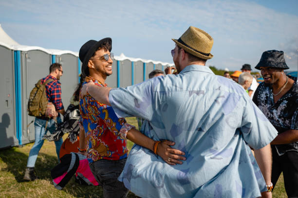 Best Portable toilet rental cost  in Laurens, IA