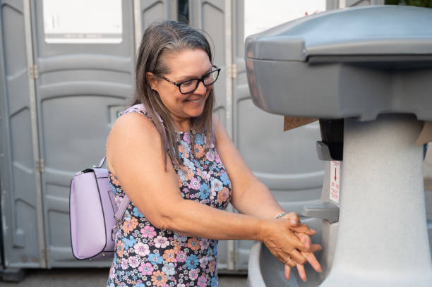 Best Wedding porta potty rental  in Laurens, IA